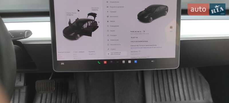Седан Tesla Model 3 2021 в Виннице
