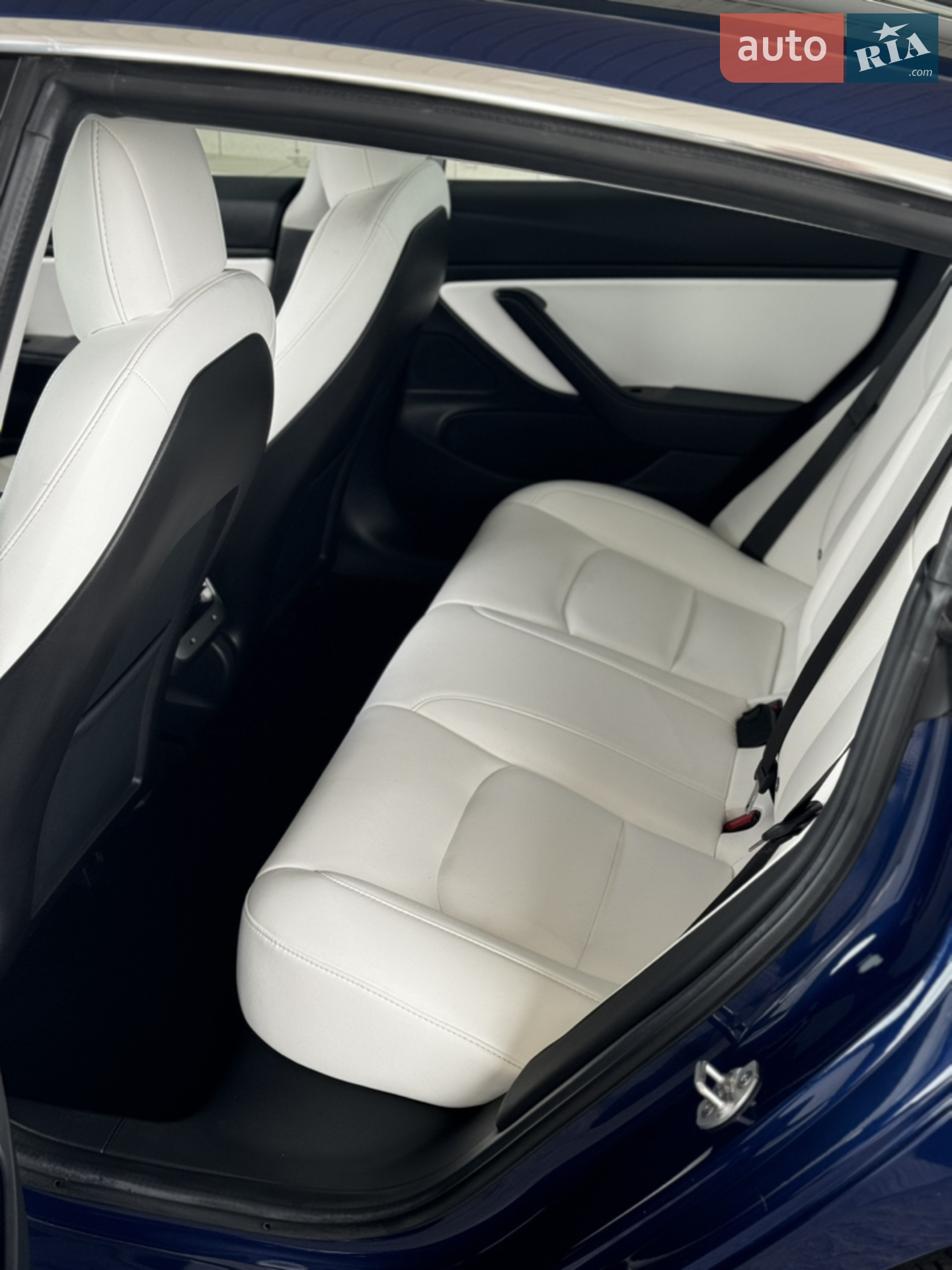 2018 Tesla Model 3 - мініатюра 10