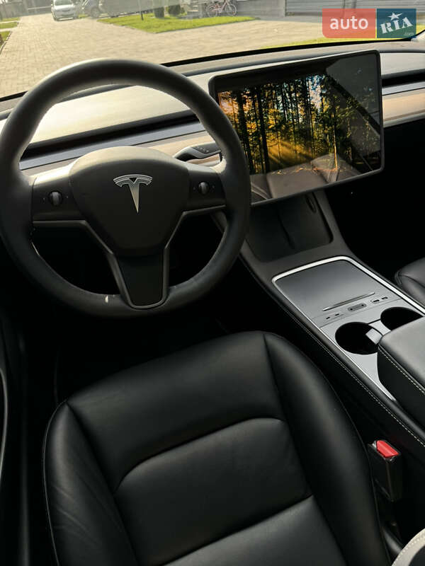 Седан Tesla Model 3 2022 в Ровно фото 10 Седан Tesla Model 3 2022 в Ровно