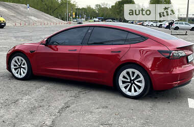 Седан Tesla Model 3 2022 в Києві