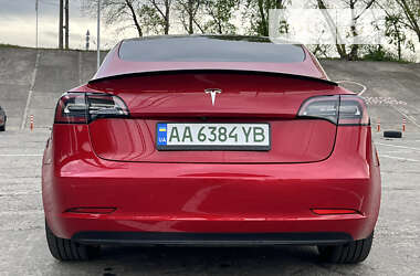 Седан Tesla Model 3 2022 в Києві