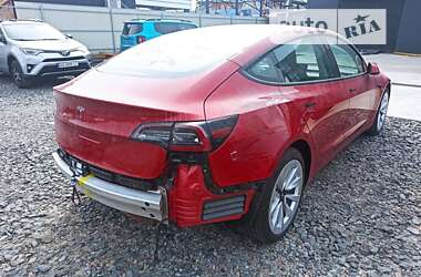 Седан Tesla Model 3 2022 в Києві