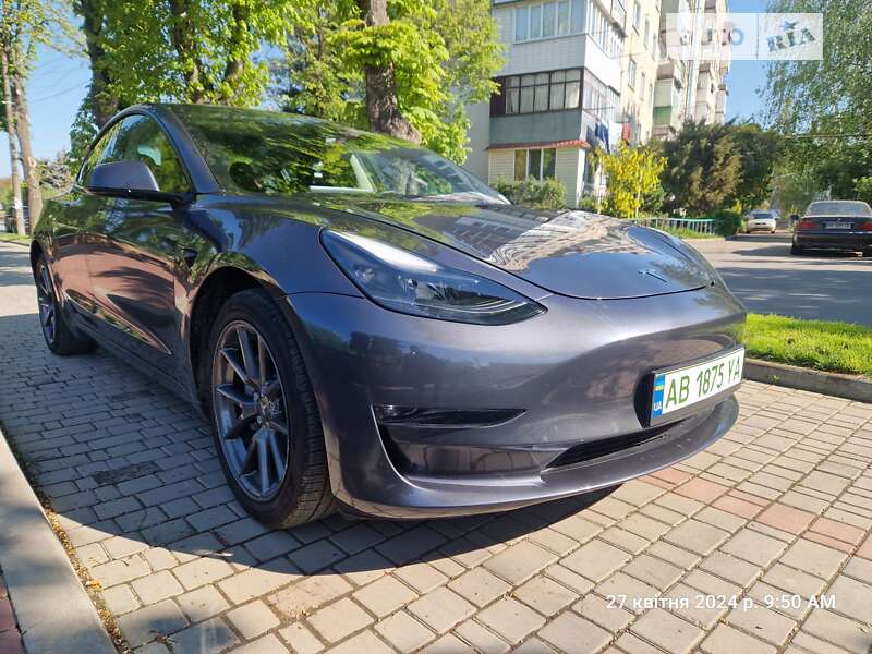 Седан Tesla Model 3 2022 в Могилев-Подольске