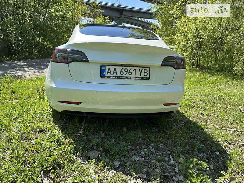 Седан Tesla Model 3 2019 в Києві фото 3 Седан Tesla Model 3 2019 в Києві