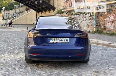 Седан Tesla Model 3 2022 в Одессе