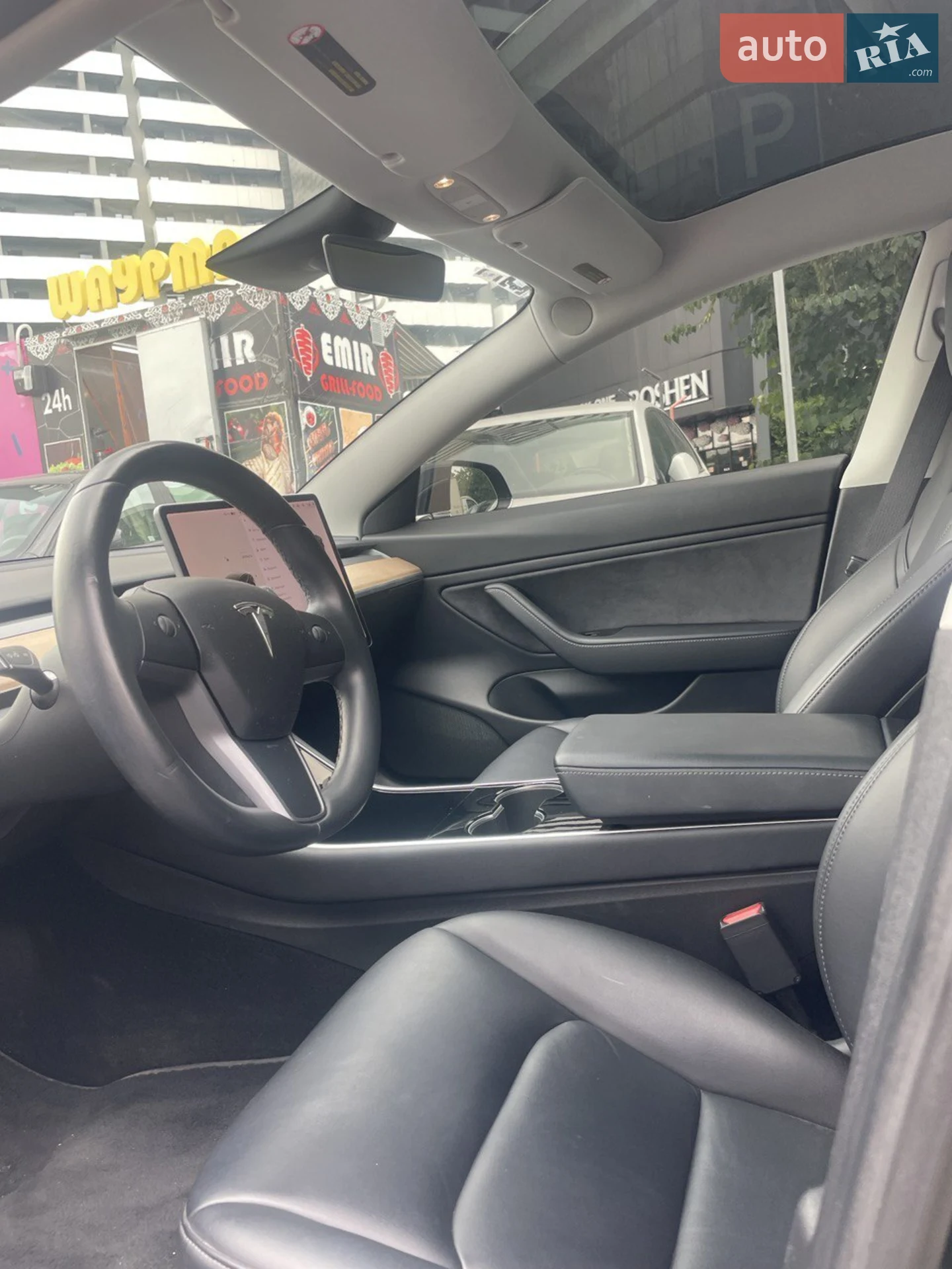 2018 Tesla Model 3 - мініатюра 4