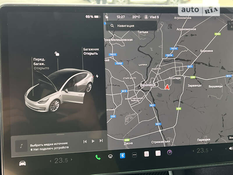 Седан Tesla Model 3 2018 в Виннице
