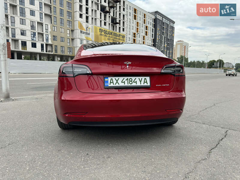 Седан Tesla Model 3 2021 в Харкові