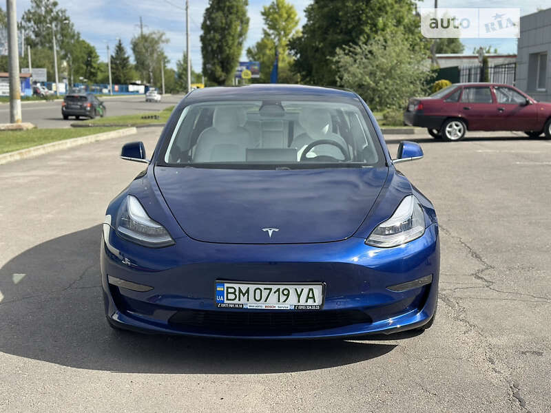 Tesla Model 3 2018