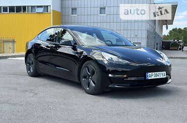 Седан Tesla Model 3 2022 в Запоріжжі