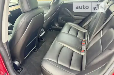 Tesla Model 3 2018