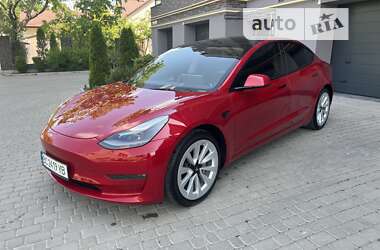 Седан Tesla Model 3 2022 в Львові