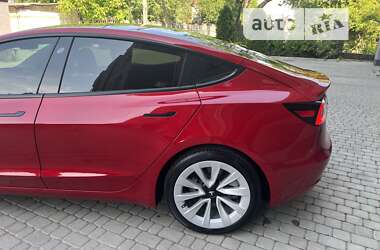 Седан Tesla Model 3 2022 в Львові