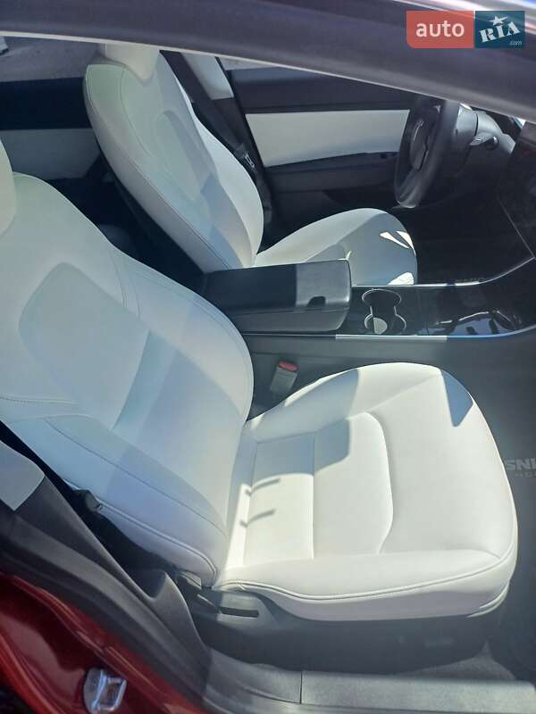 Седан Tesla Model 3 2019 в Ивано-Франковске фото 22 Седан Tesla Model 3 2019 в Ивано-Франковске