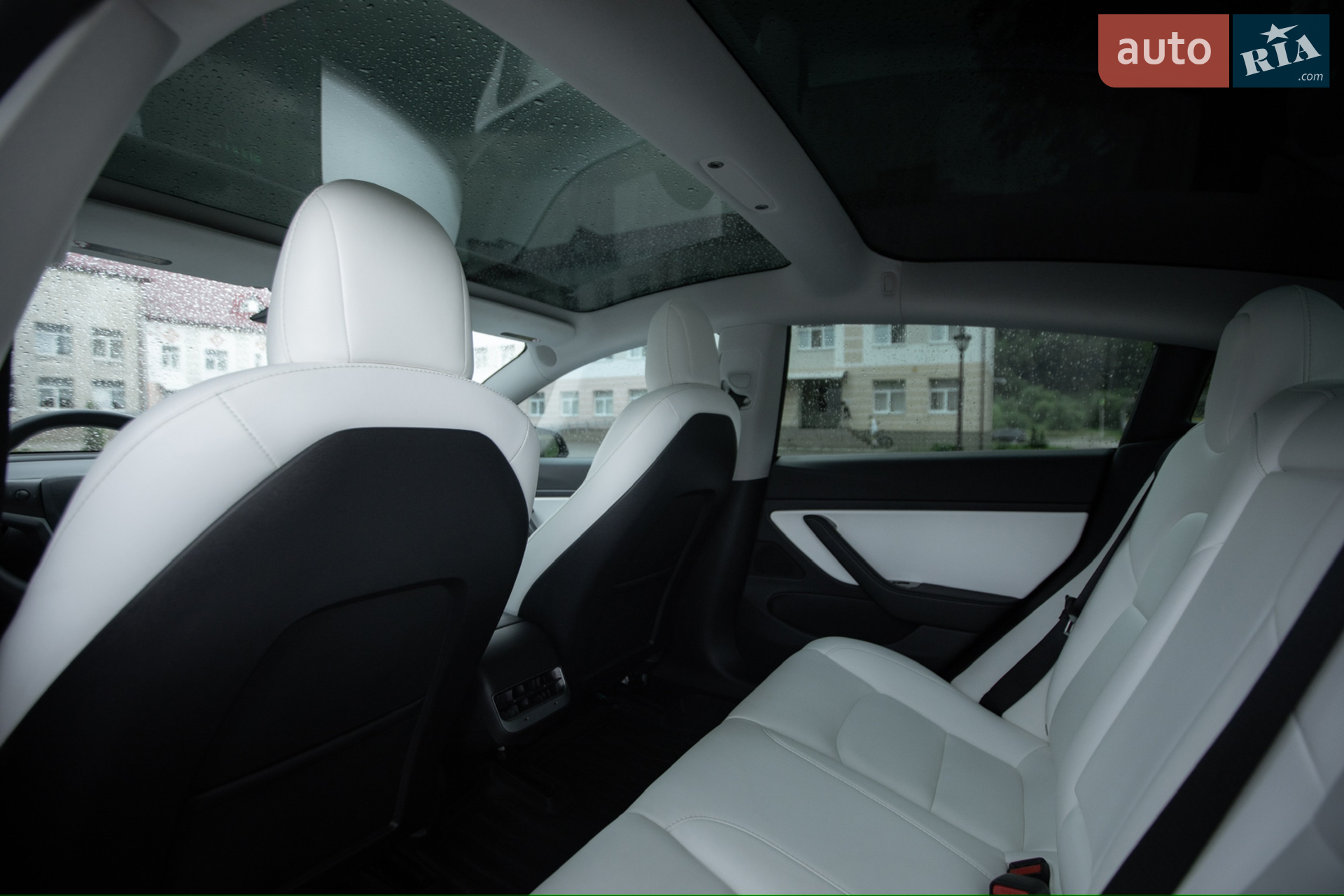 2020 Tesla Model 3 - мініатюра 12