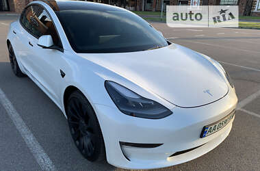 Седан Tesla Model 3 2022 в Києві