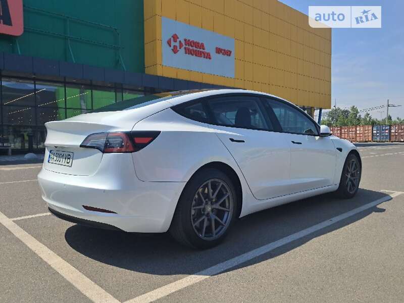 Седан Tesla Model 3 2022 в Києві фото 7 Седан Tesla Model 3 2022 в Києві