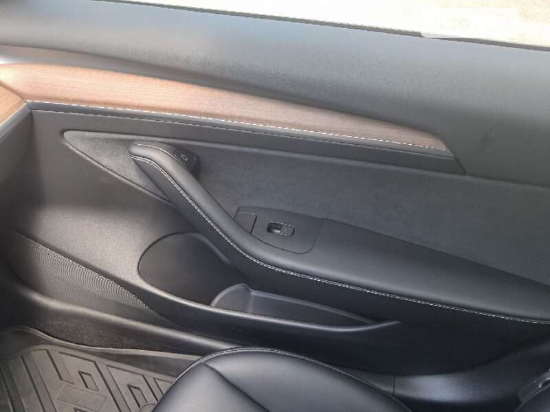 Седан Tesla Model 3 2022 в Києві фото 35 Седан Tesla Model 3 2022 в Києві