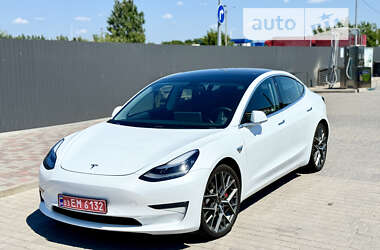 Седан Tesla Model 3 2019 в Дніпрі