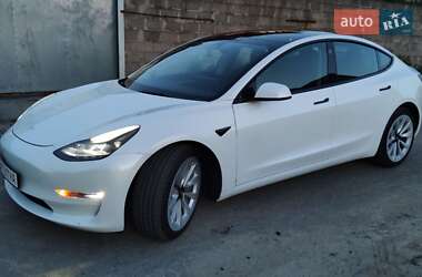 Седан Tesla Model 3 2022 в Києві
