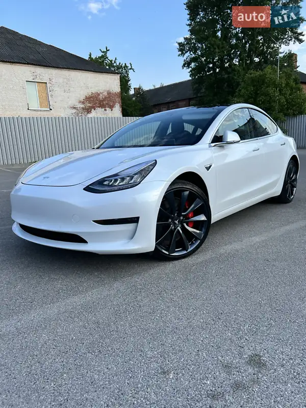 Tesla Model 3