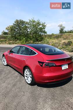 Седан Tesla Model 3 2018 в Днепре