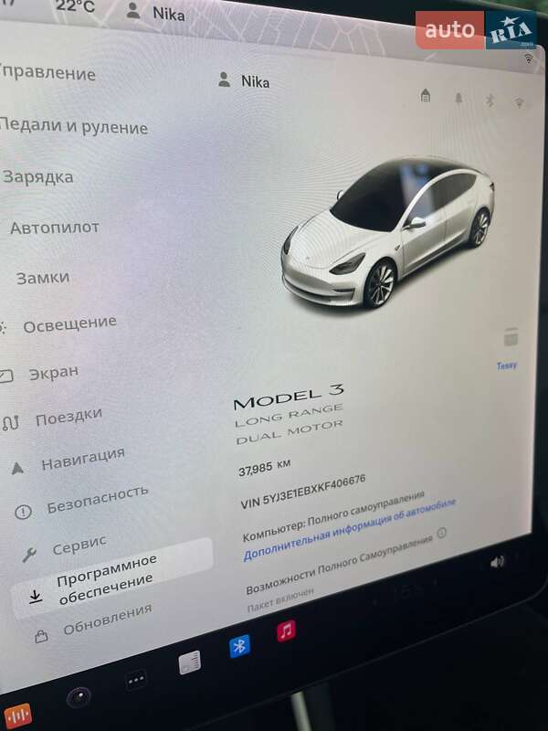 Седан Tesla Model 3 2019 в Ужгороде