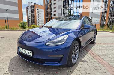 Седан Tesla Model 3 2021 в Тернополі