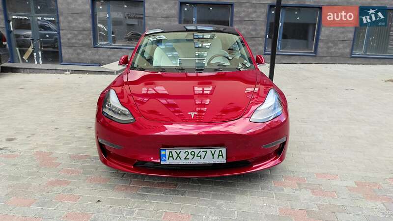 Седан Tesla Model 3 2019 в Харькове фото 36 Седан Tesla Model 3 2019 в Харькове