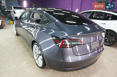 Седан Tesla Model 3 2021 в Полтаві