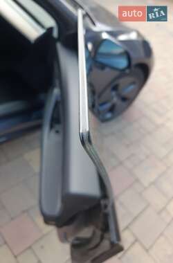 Седан Tesla Model 3 2020 в 