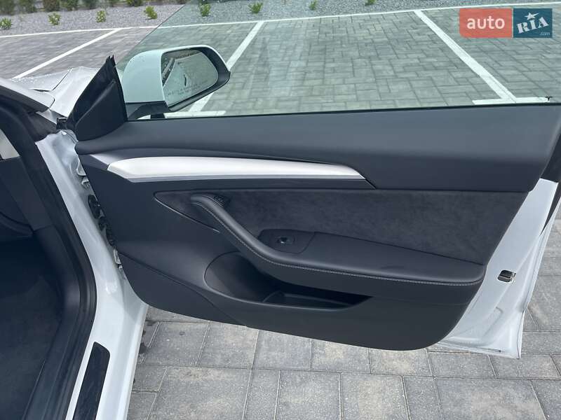 Седан Tesla Model 3 2021 в Луцьку фото 15 Седан Tesla Model 3 2021 в Луцьку