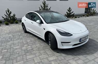 Седан Tesla Model 3 2021 в Луцке