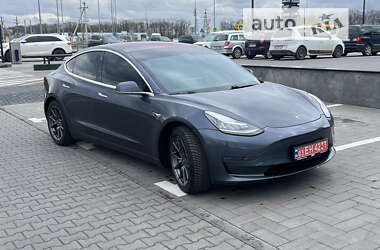 Седан Tesla Model 3 2018 в Луцьку