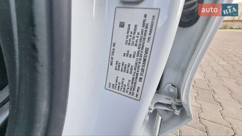 Седан Tesla Model 3 2022 в Хмельницькому