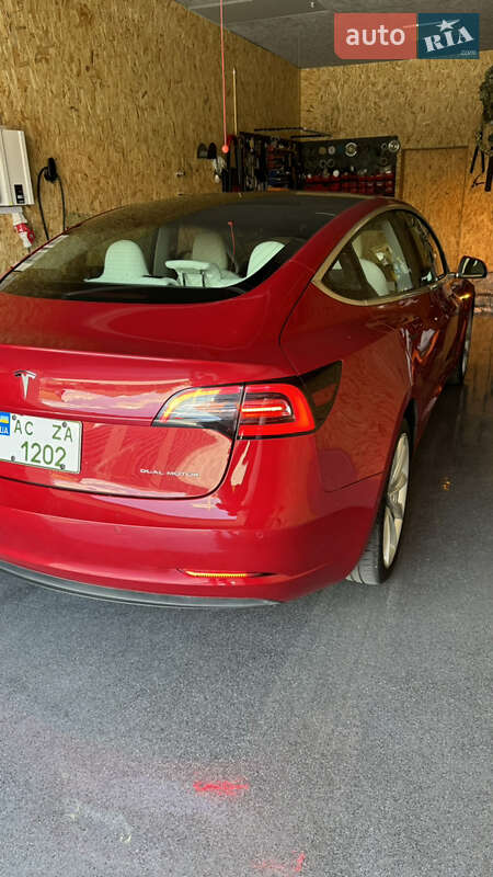 Седан Tesla Model 3 2018 в Луцке фото 35 Седан Tesla Model 3 2018 в Луцке