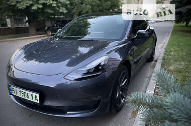 Седан Tesla Model 3 2022 в Харкові