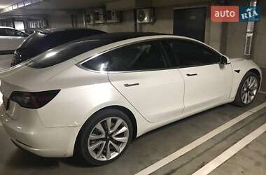 Седан Tesla Model 3 2019 в Львові фото 4 Седан Tesla Model 3 2019 в Львові