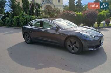Седан Tesla Model 3 2018 в 