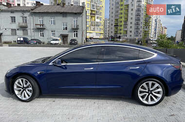 Седан Tesla Model 3 2018 в 