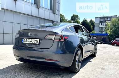 Седан Tesla Model 3 2018 в Днепре