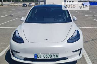 Седан Tesla Model 3 2019 в Одессе