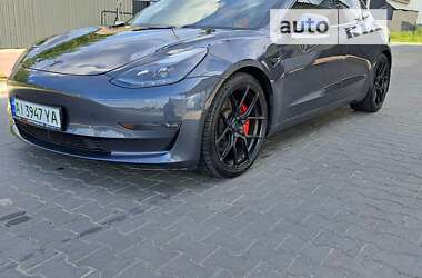 Седан Tesla Model 3 2021 в Киеве