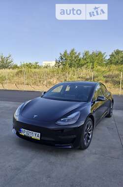 Седан Tesla Model 3 2021 в Дніпрі