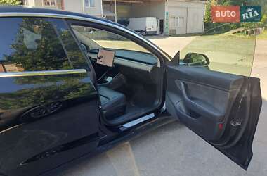 Седан Tesla Model 3 2018 в 