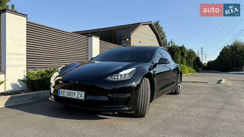 Седан Tesla Model 3 2019 в Днепре