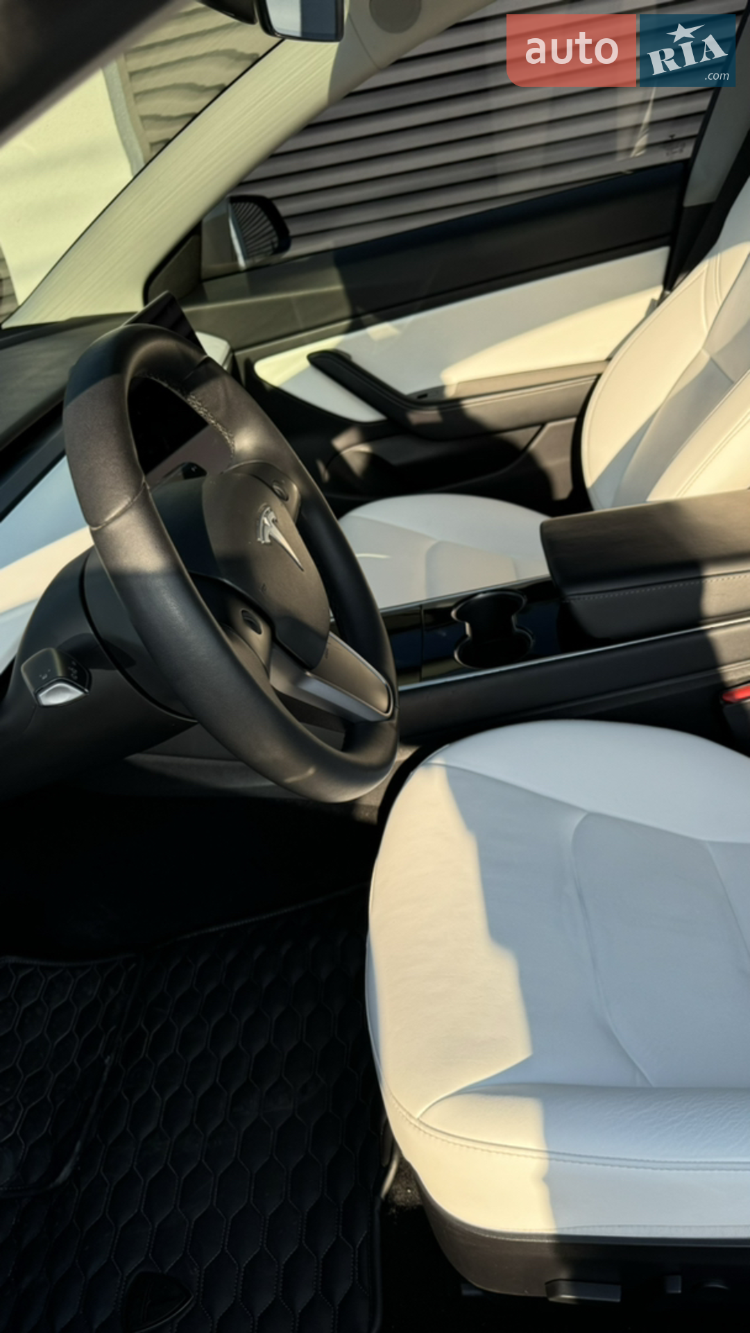 2019 Tesla Model 3 - мініатюра 17