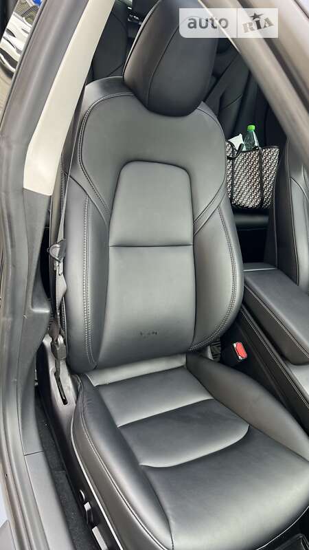 Седан Tesla Model 3 2021 в Харькове