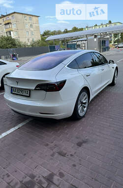 Седан Tesla Model 3 2018 в Черкассах