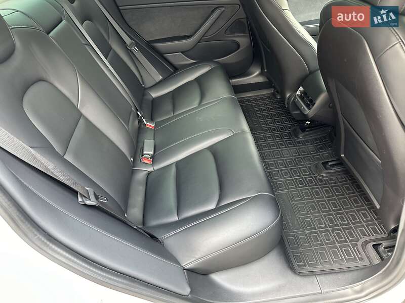 Седан Tesla Model 3 2020 в Києві фото 34 Седан Tesla Model 3 2020 в Києві